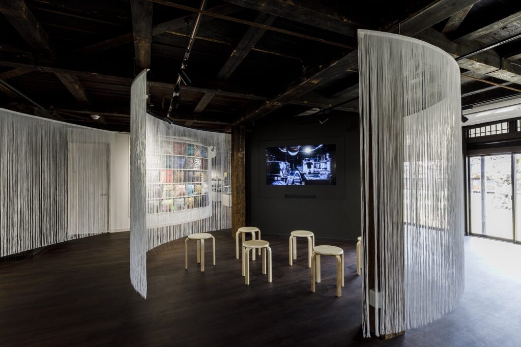 松ヶ岡開墾場シルクミライ館画像