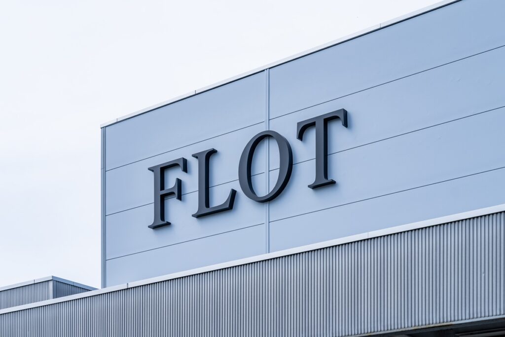 フロット様壁面サイン画像